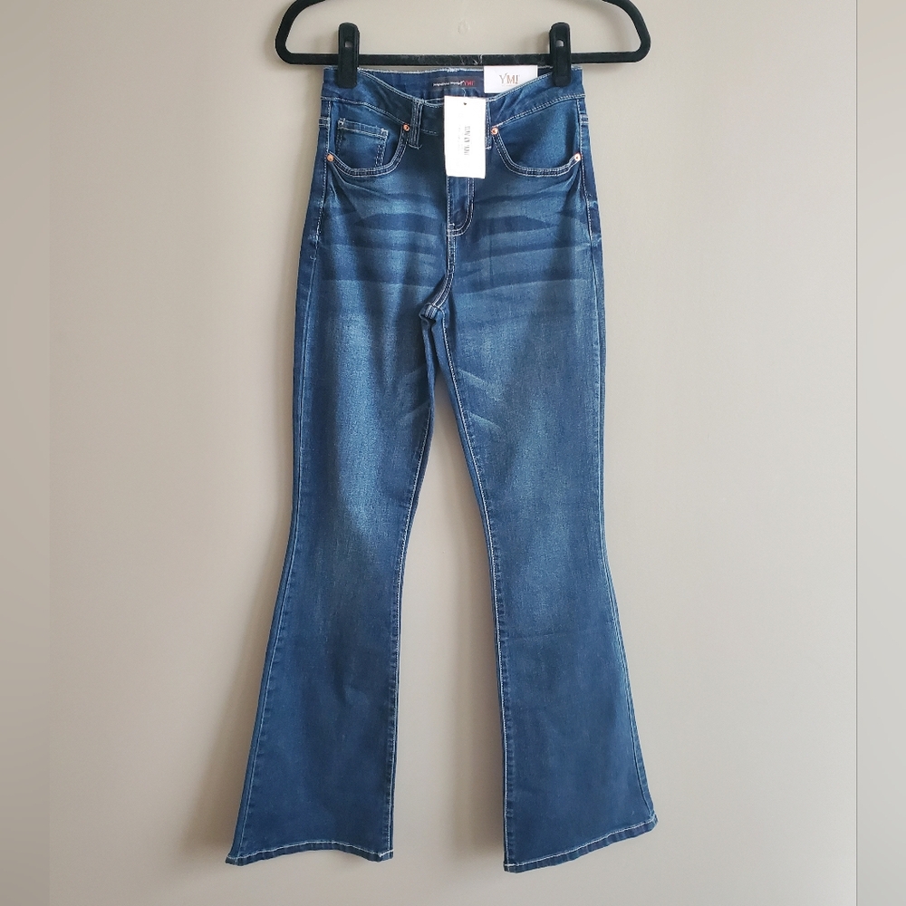 YMI NWT Women's High Rise Waist Flare Jeans in Dark Blue Indigo‎ Size 25 or 1